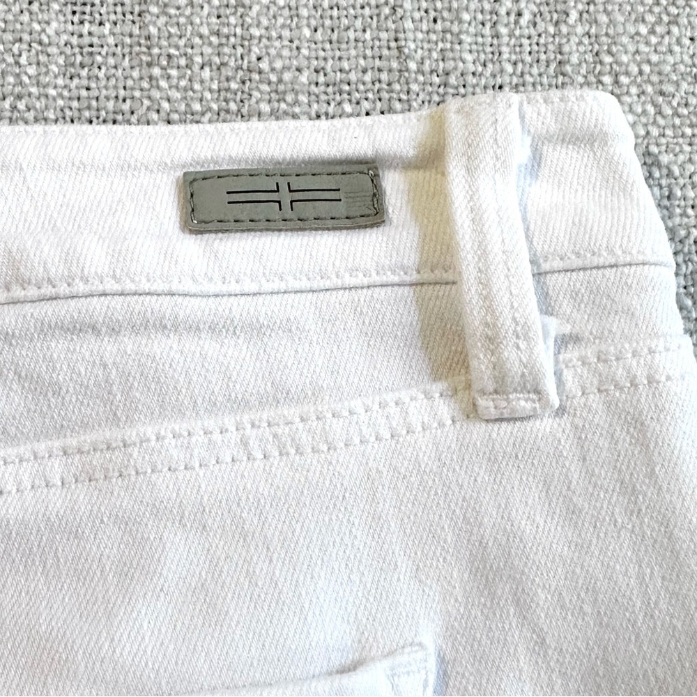 LIVERPOOL Crop Flare Hannah Jeans Embroidered Eyelet Raw Hem Pants Stretch 8 29 - Picture 7 of 16